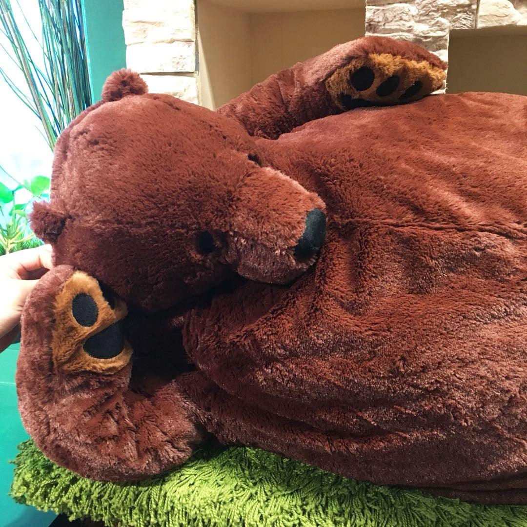 Peluche Ours Géant Couchée - Peluchy