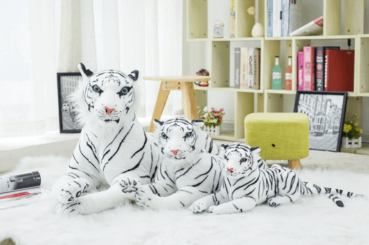 Plusieurs peluches tigres blancs - Peluchy